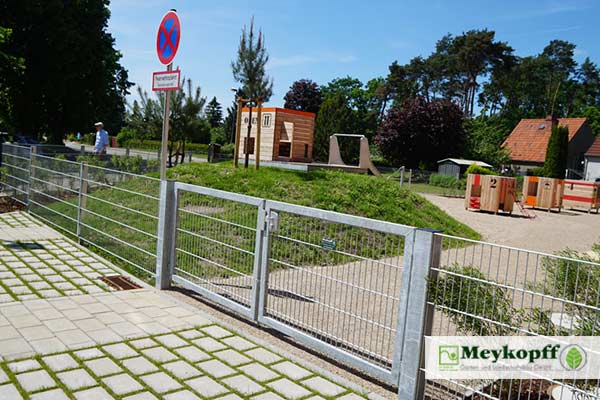Meykopff Garten- und Landschaftsbau Einfriedung Spielplatz