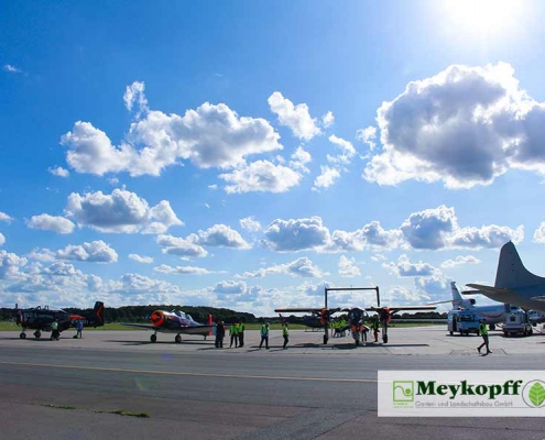 Meykopff GalaBau - Flugzeug Präsentation