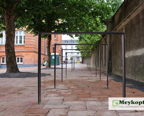 Meykopff GaLaBau Lübeck - Fahrradständer Im Innenhof