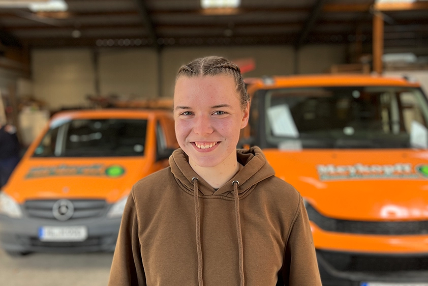 Meykopff GaLaBau Lübeck - Azubi Ella Mainhardt Meykopff GaLaBau Lübeck - Azubi Ella Mainhardt