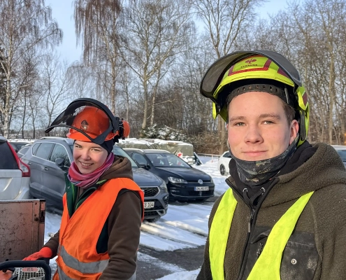 Meykopff GaLaBau Lübeck - das Team mit Winter-Schutzausrüstung